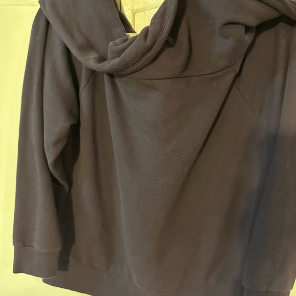 VICTORIAS SECRET SPORT Off the Shoulder Sweatshirt - Picture 6 of 9